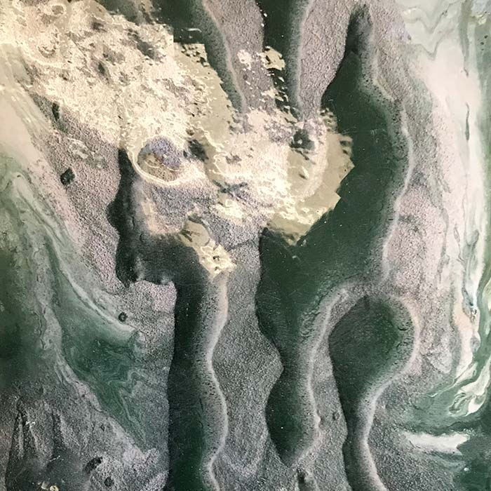 pierre de lave émaillée échantillon 71